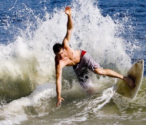 世界杯2026-莱万全程高能输出，当波兰之矛刺穿葡萄牙的黄金盾牌，新西兰的战术幽灵在何处？