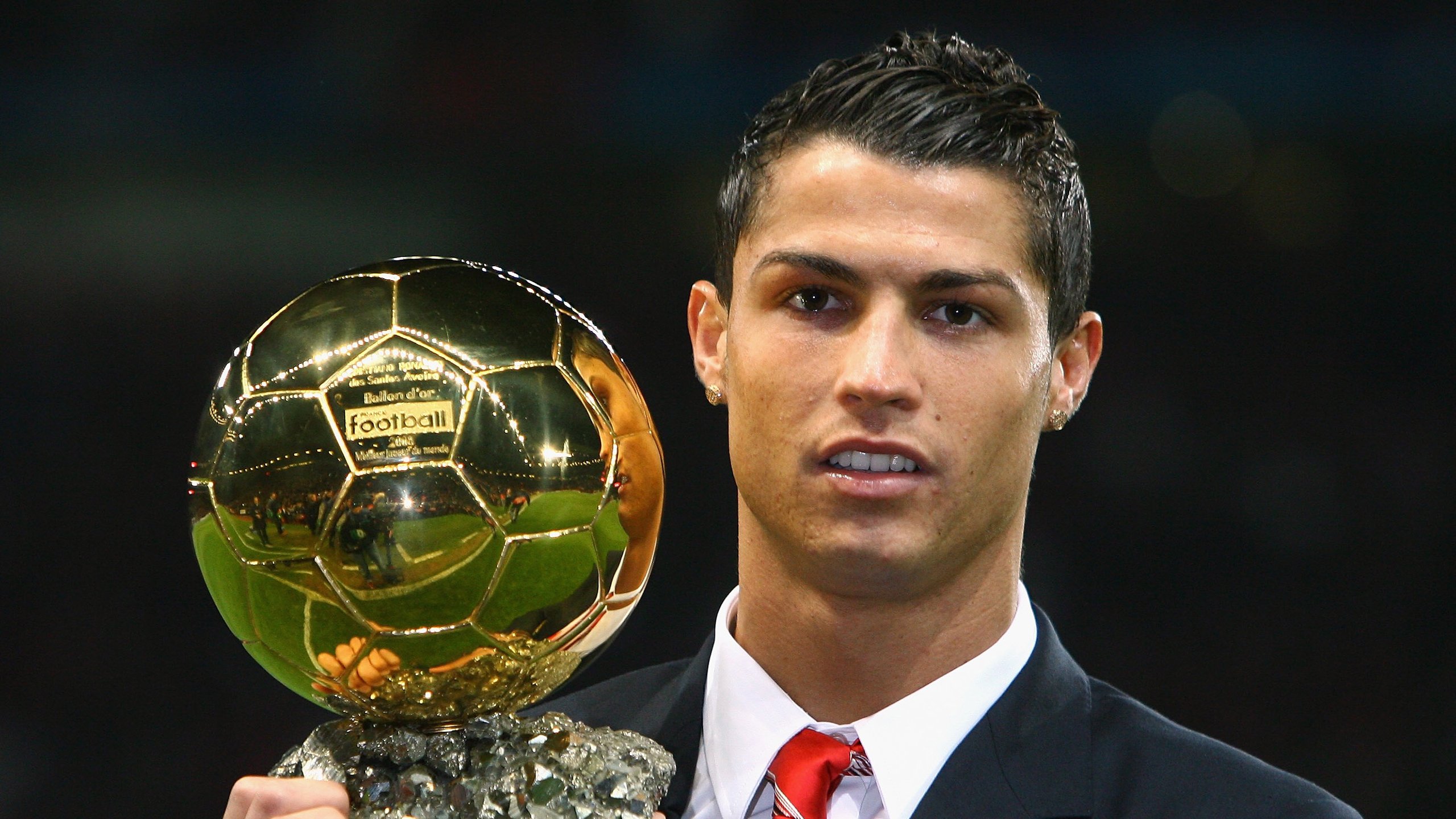 巴尔韦德一剑封喉，卡塔尔资本如何降维打击阿森纳？