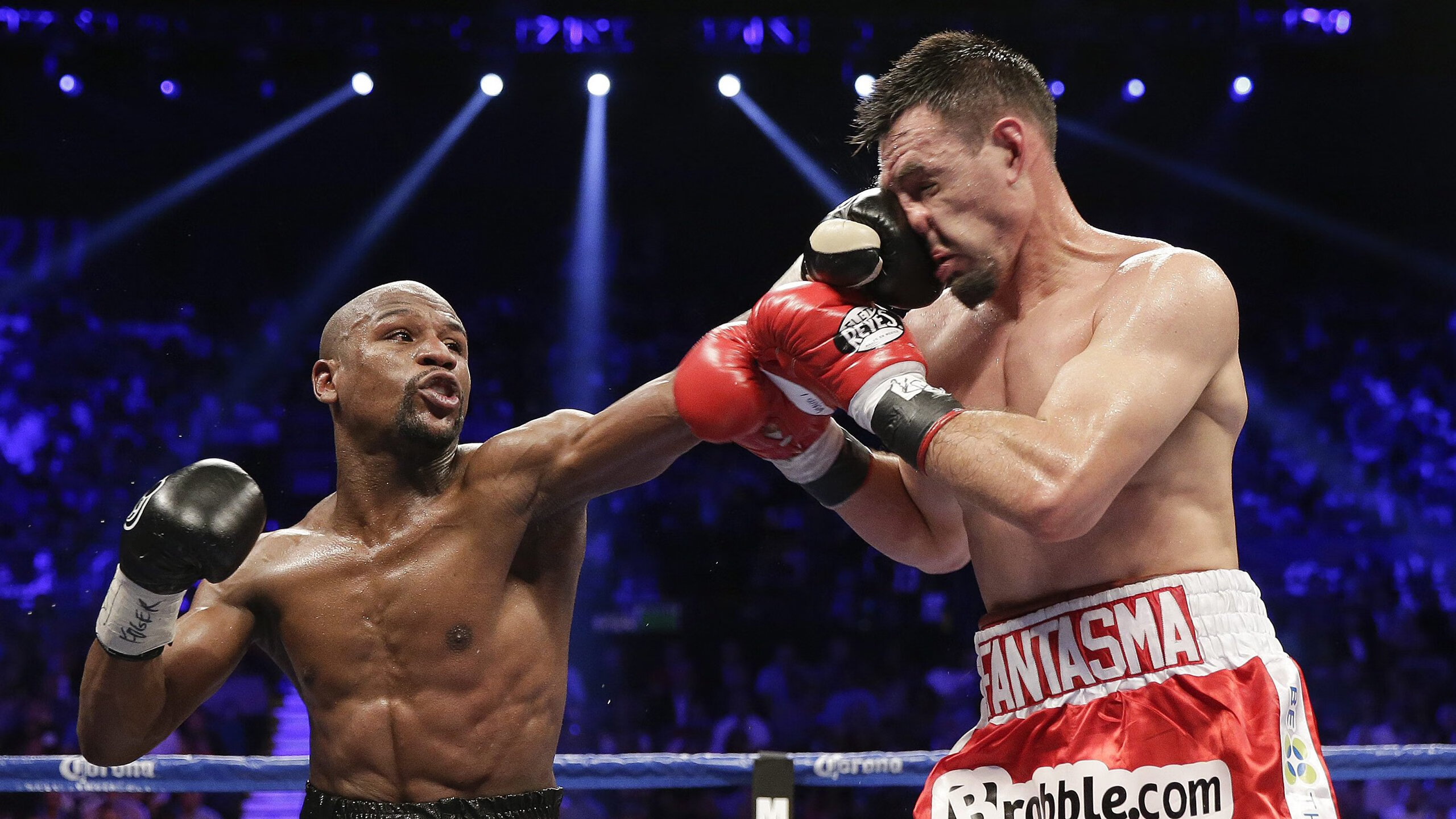 德甲争冠战之夜,当迪巴拉在慕尼黑写下罗马史诗