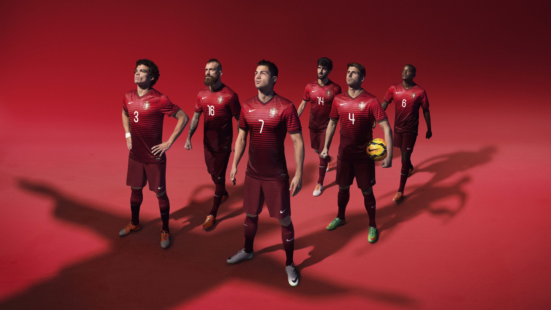 莱万全程高能输出，当波兰之矛刺穿葡萄牙的黄金盾牌，新西兰的战术幽灵在何处？